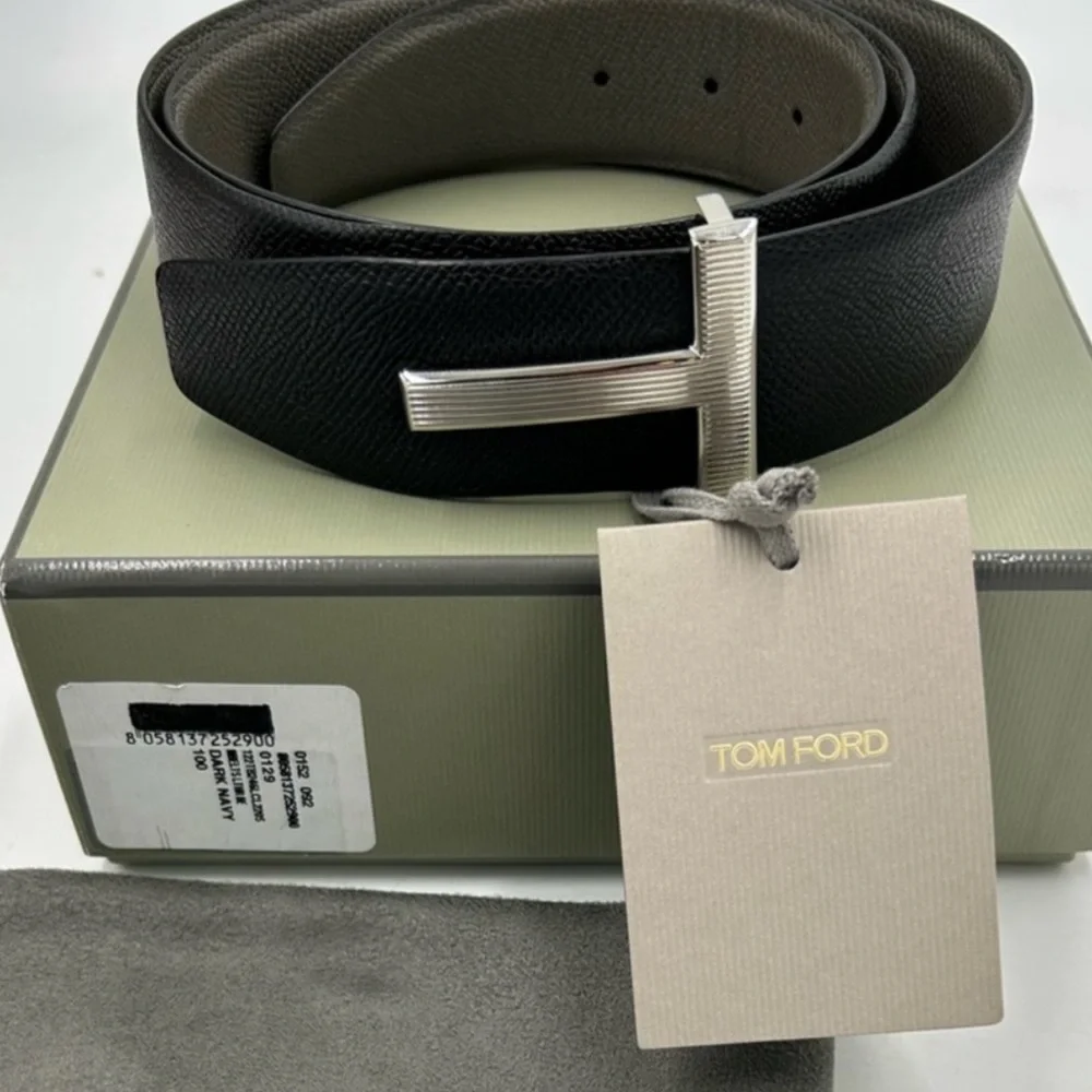 Men's Tom Ford Black and Silver Leather Belt . 100cm/40 inches - Picture 1 of 5